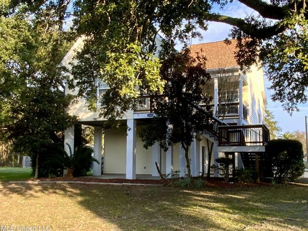2519 Washington Avenue, Pascagoula, MS 39567