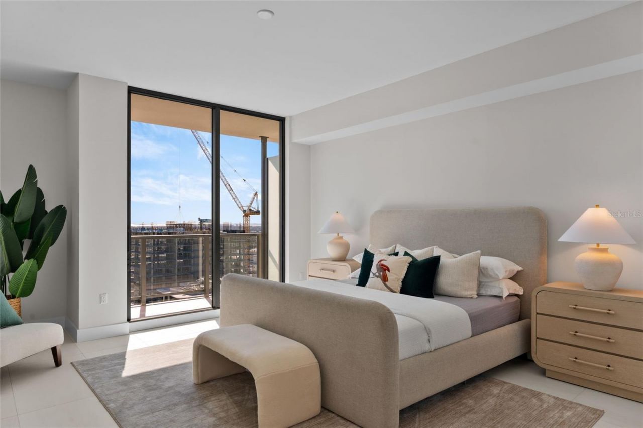 275 1st Avenue S, Unit 3205, Saint Petersburg, FL 33701 Photo