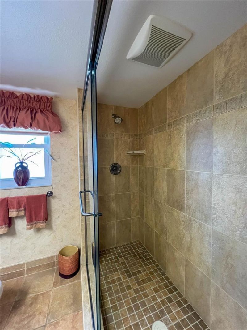 12156 98th Avenue, Seminole, FL 33772 Photo