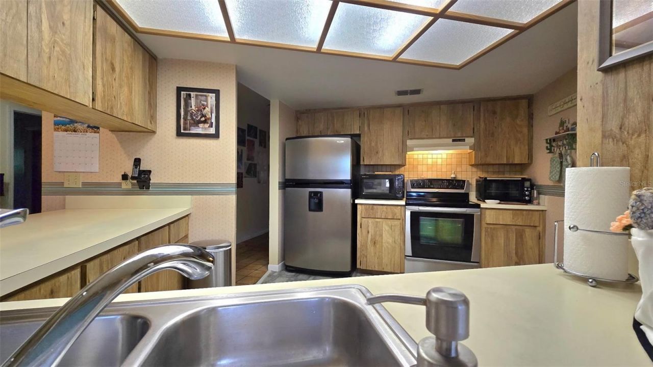 12156 98th Avenue, Seminole, FL 33772 Photo