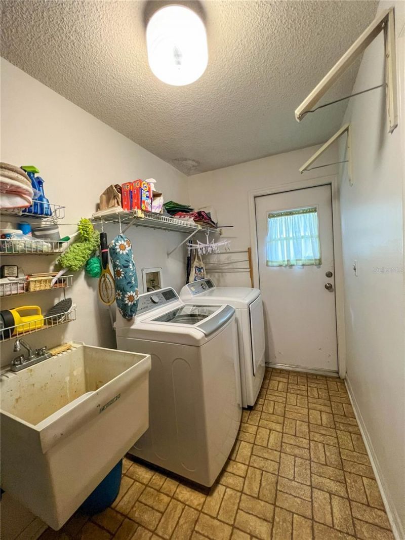 12156 98th Avenue, Seminole, FL 33772 Photo