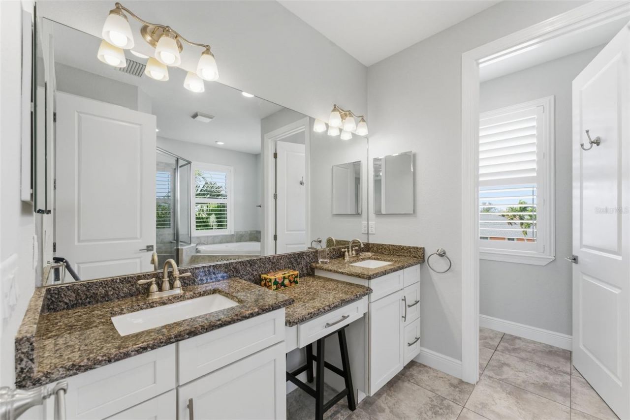 12304 Boat Shell Drive, Matlacha Isles, FL 33991 Photo