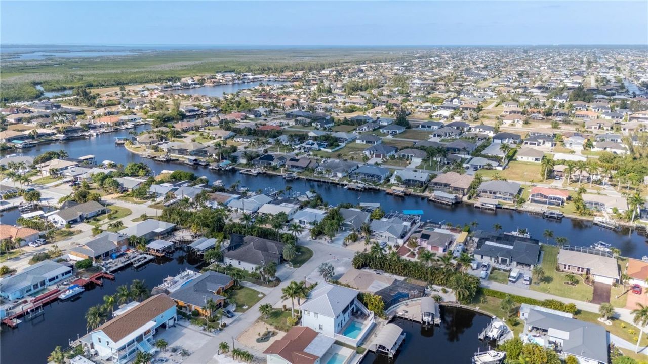 12304 Boat Shell Drive, Matlacha Isles, FL 33991 Photo