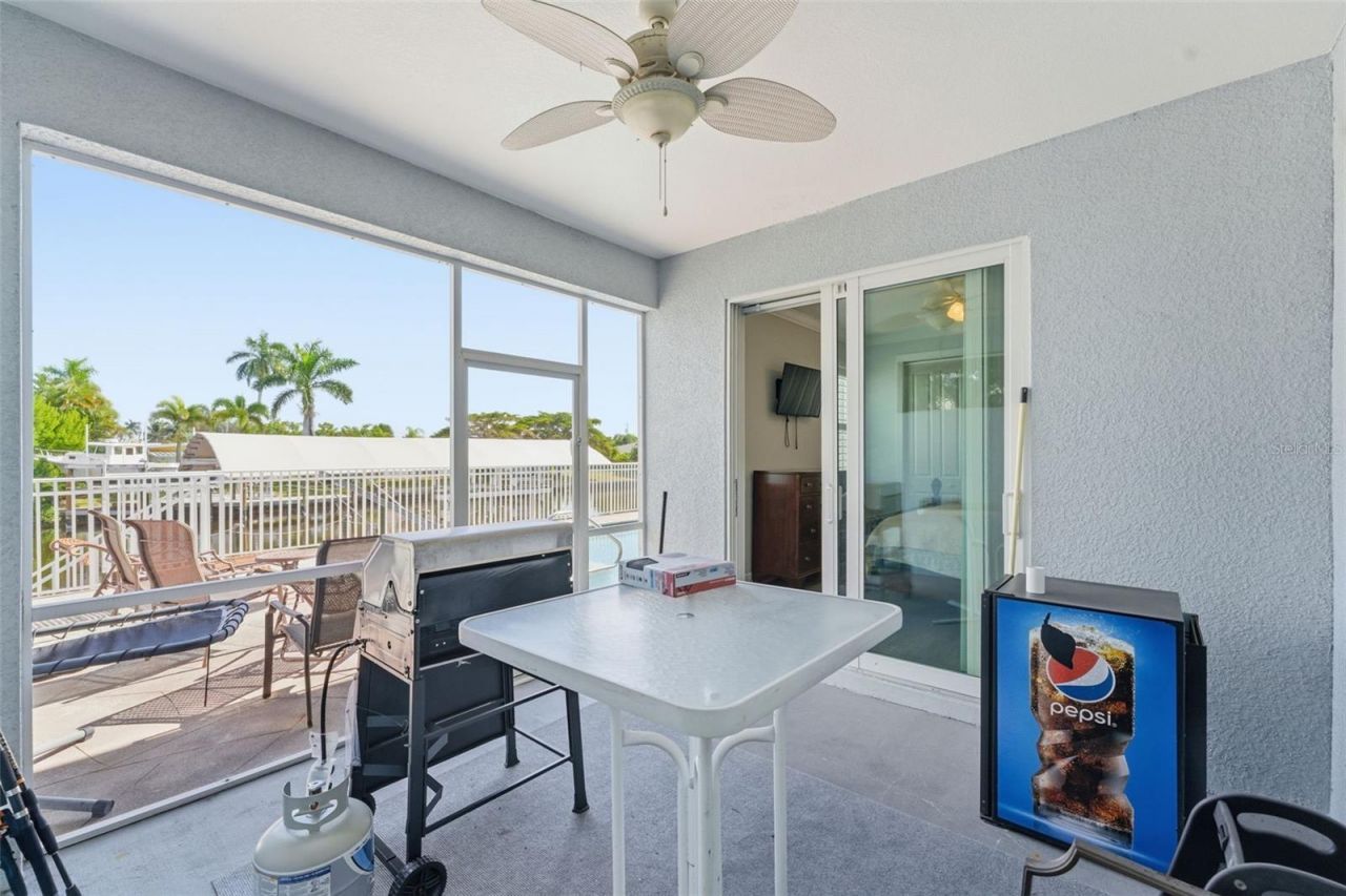 12304 Boat Shell Drive, Matlacha Isles, FL 33991 Photo