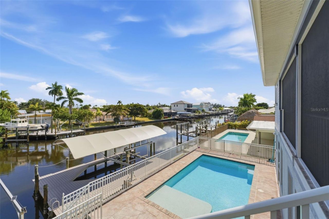 12304 Boat Shell Drive, Matlacha Isles, FL 33991 Photo