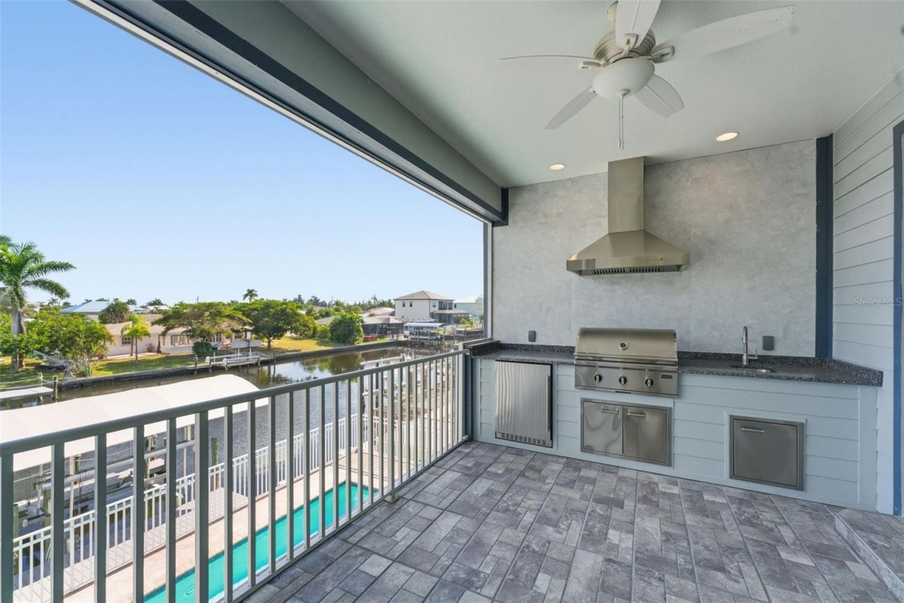 12304 Boat Shell Drive, Matlacha Isles, FL 33991 Photo