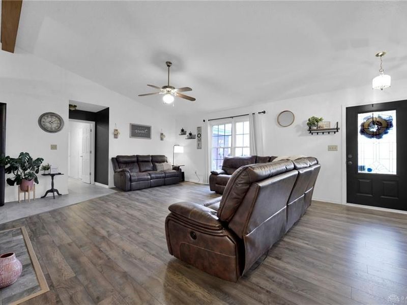 2120 State Route 187, London, OH 43140 Photo 28