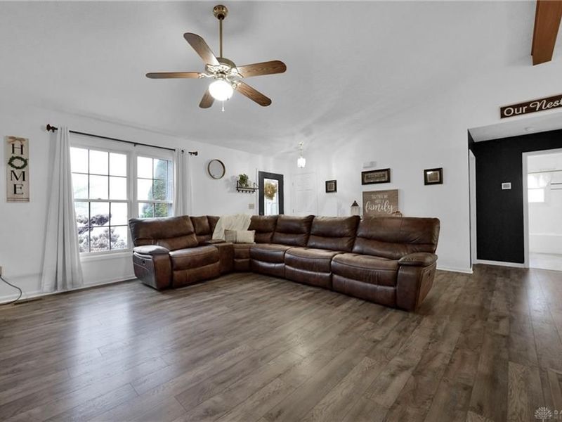 2120 State Route 187, London, OH 43140 Photo 6