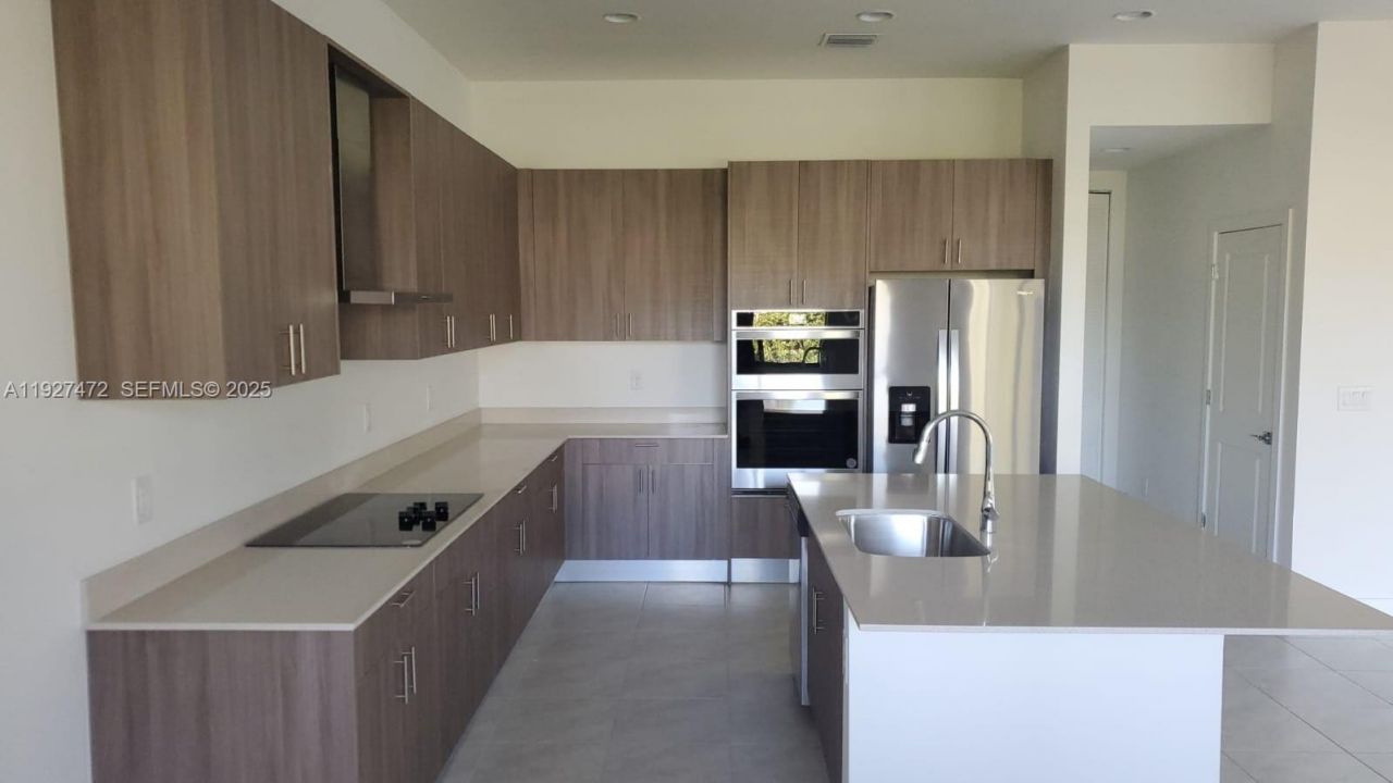 13085 Addilyn Ct , Davie, FL 33325 Photo