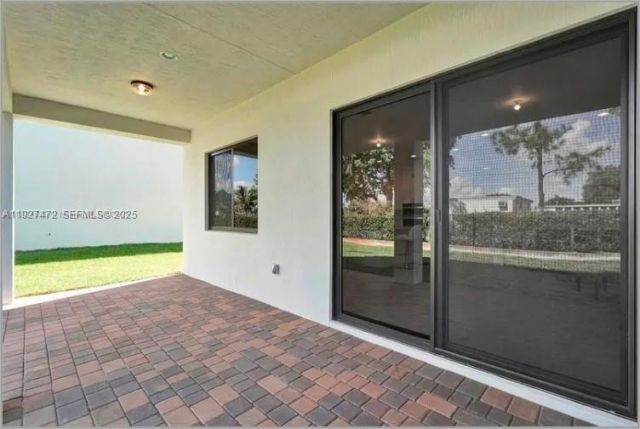 13085 Addilyn Ct , Davie, FL 33325 Photo