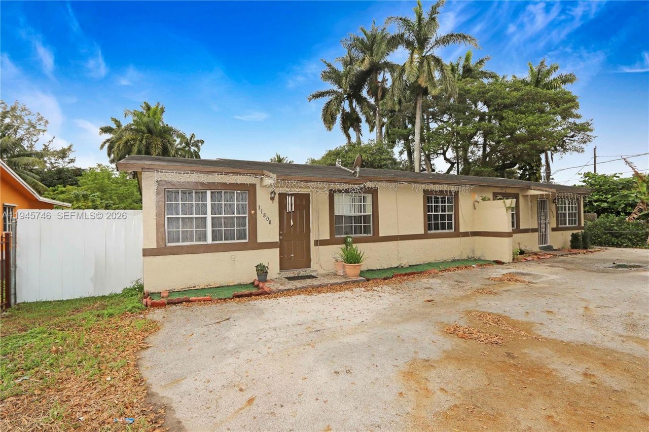 11808 NW 22nd Ave, Miami, FL 33167 Photo