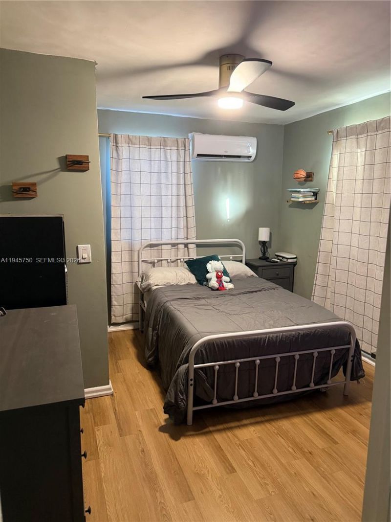 7770 NW 45th Ct, Lauderhill, FL 33351 Photo