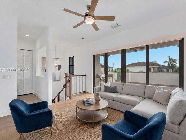 8453 NW 51st Ter, Unit 8453, Doral, FL 33166