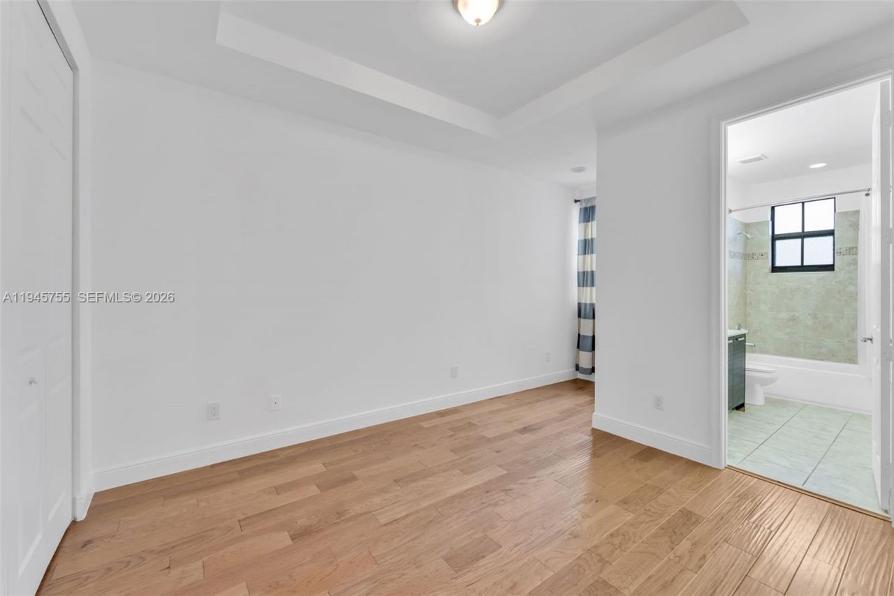 8453 NW 51st Ter, Unit 8453, Doral, FL 33166 Photo