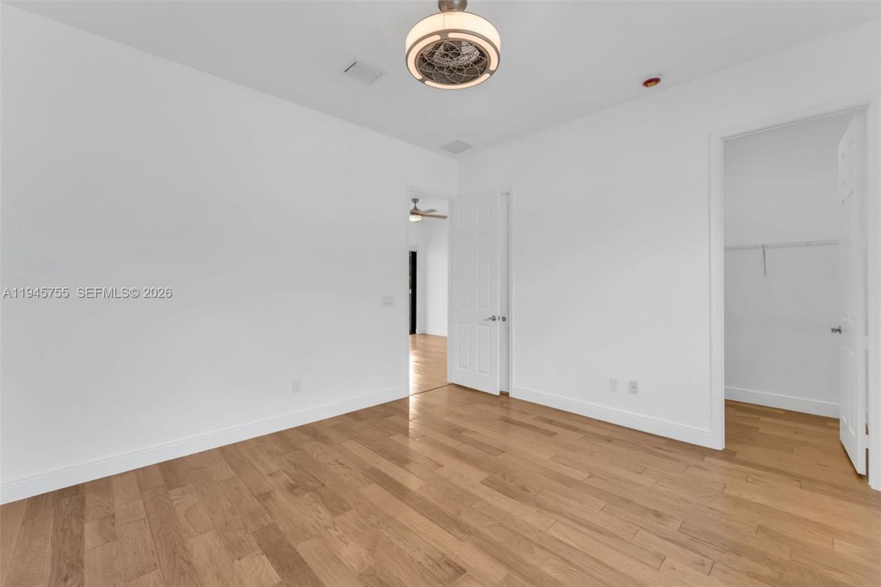 8453 NW 51st Ter, Unit 8453, Doral, FL 33166 Photo