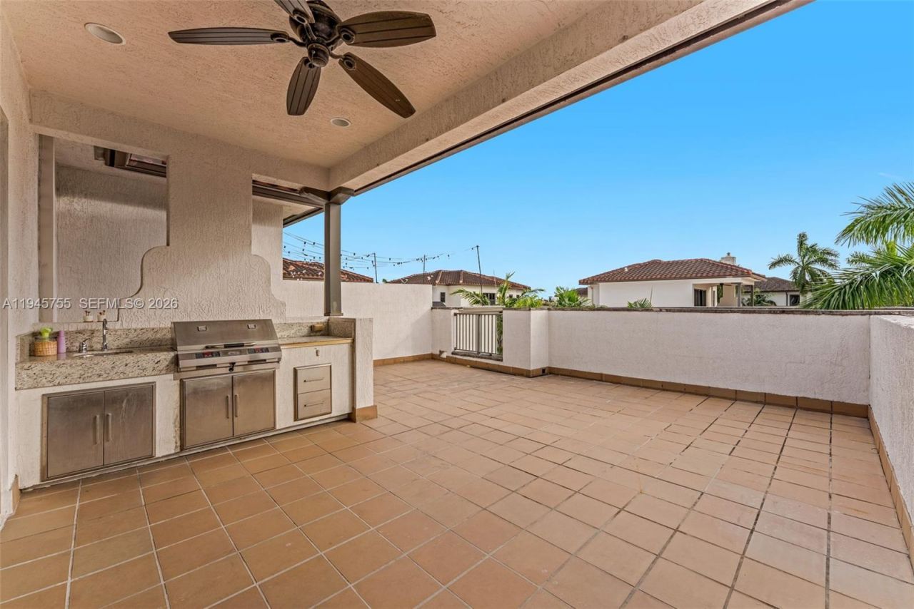 8453 NW 51st Ter, Unit 8453, Doral, FL 33166 Photo