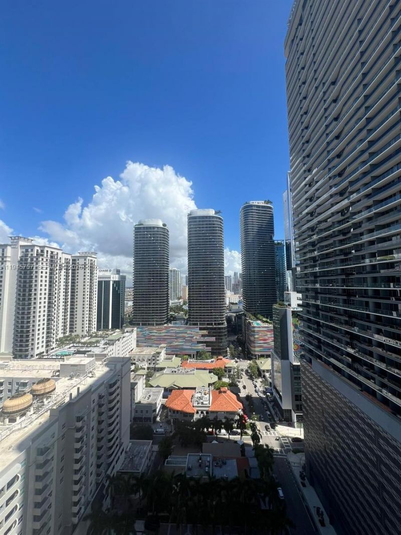 1100 S Miami Ave, Unit 2609, Miami, FL 33130 Photo