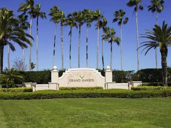 5080 Harmony Circle, Unit 101, Vero Beach, FL 32967