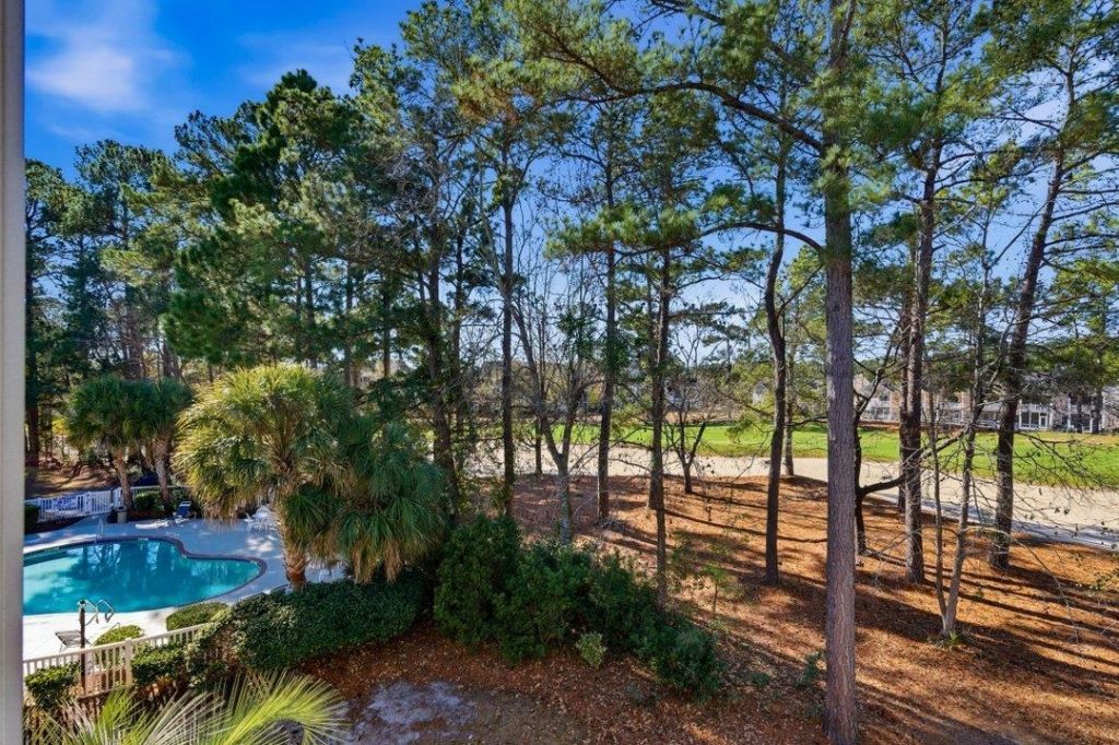 674 Riverwalk Dr. Photo 20