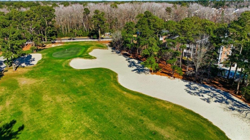 674 Riverwalk Dr. Photo 28