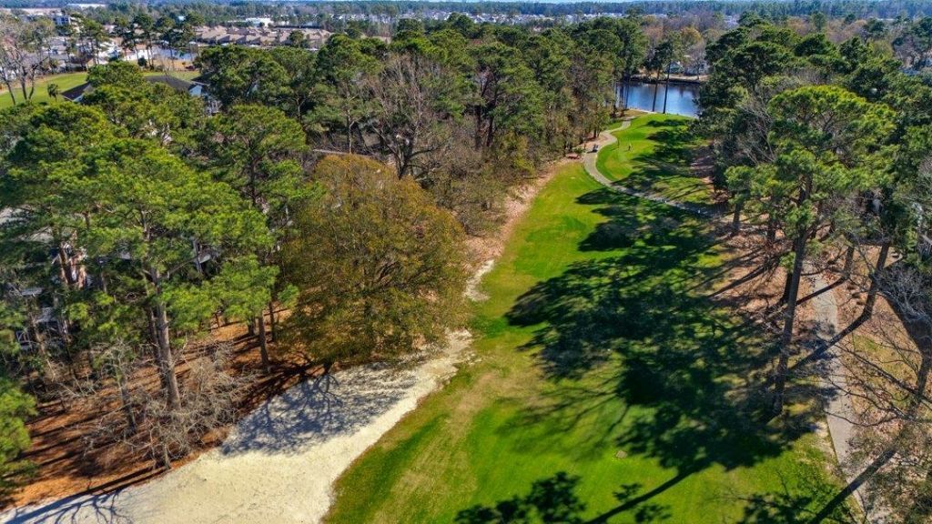 674 Riverwalk Dr. Photo 29