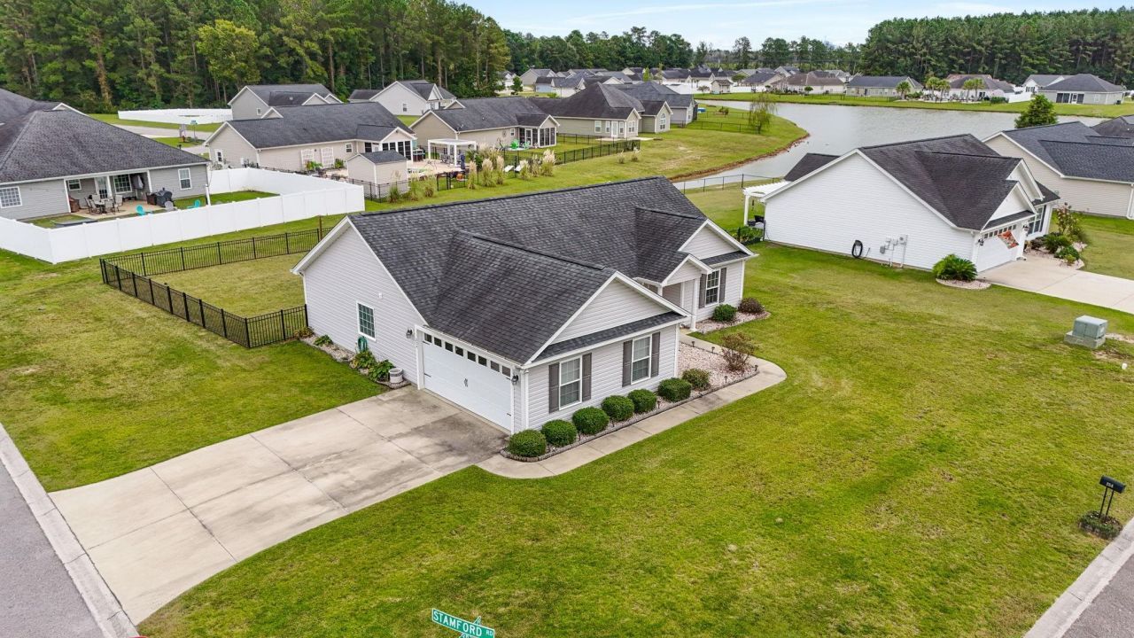 254 Macarthur Dr. Photo 21