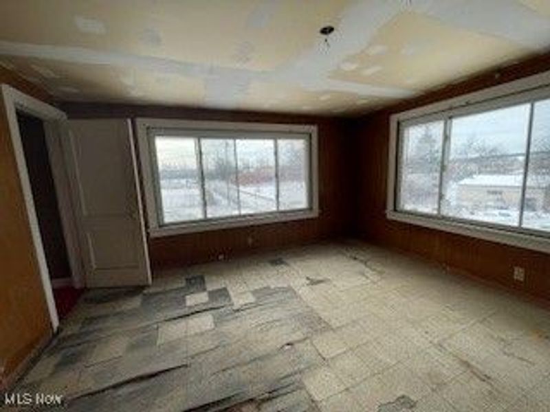 2402 14th Street NE, Canton, OH 44705 Photo 16