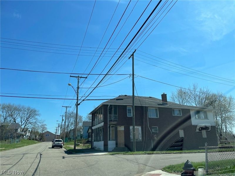 2402 14th Street NE, Canton, OH 44705 Photo 18