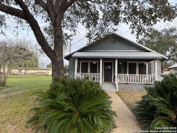 304 N Tyler, Beeville, TX 78102