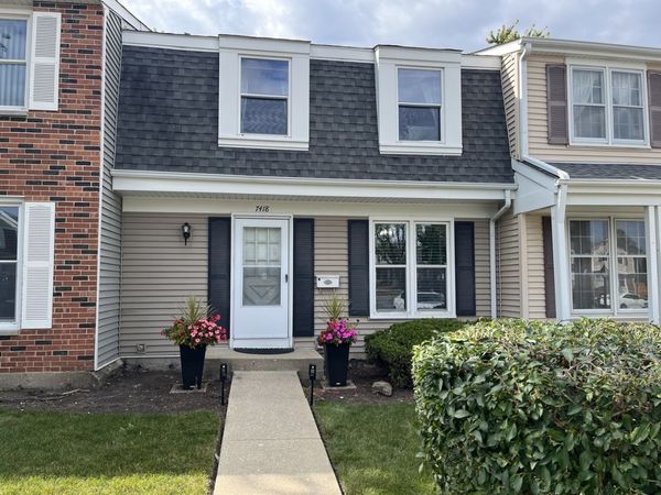 7418 Nantucket Cove, Hanover Park, IL 60133