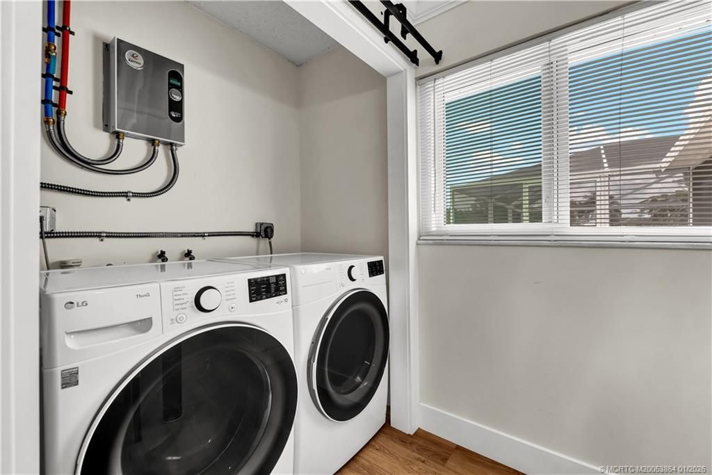 649 SE Calmoso Drive, Port Saint Lucie, FL 34983 Photo