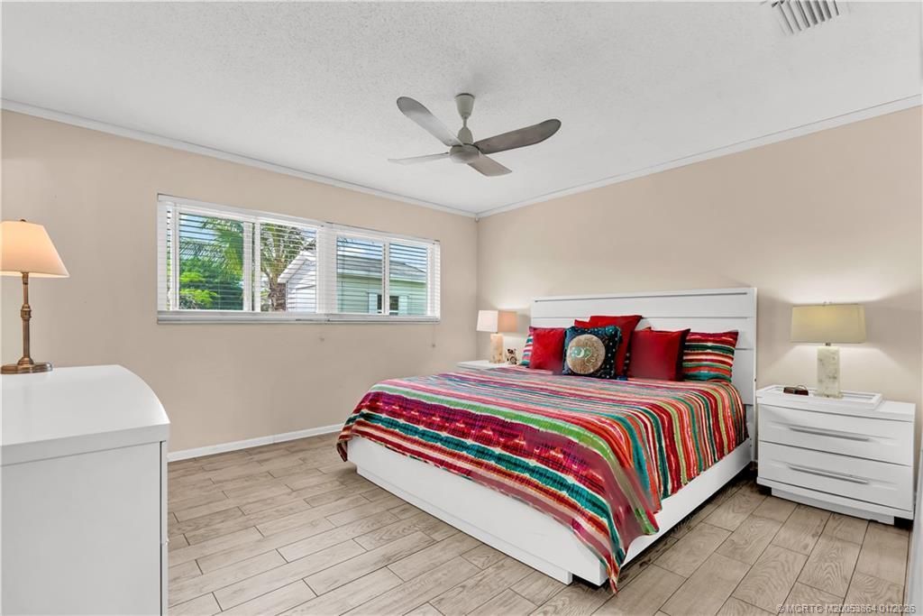 649 SE Calmoso Drive, Port Saint Lucie, FL 34983 Photo