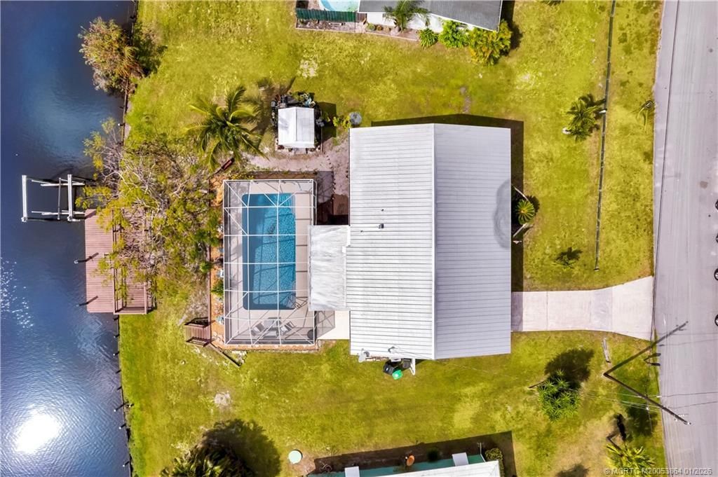 649 SE Calmoso Drive, Port Saint Lucie, FL 34983 Photo