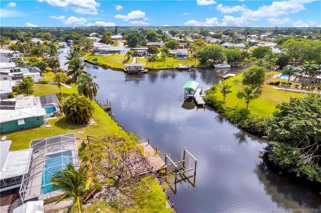 649 SE Calmoso Drive, Port Saint Lucie, FL 34983 Photo