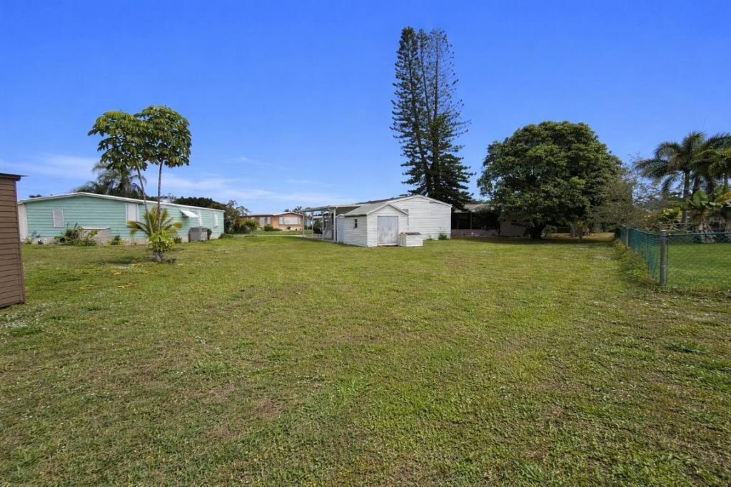 6900 SE Congress Street, Hobe Sound, FL 33455 Photo