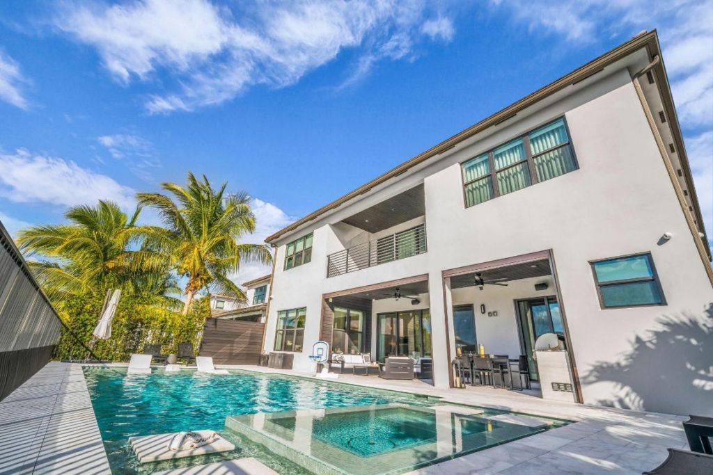 17059 Rainbow Falls Trail, Boca Raton, FL 33496 Photo