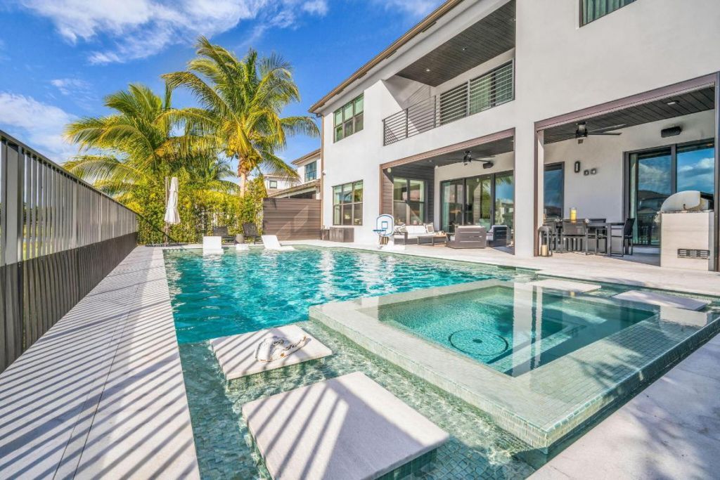 17059 Rainbow Falls Trail, Boca Raton, FL 33496 Photo