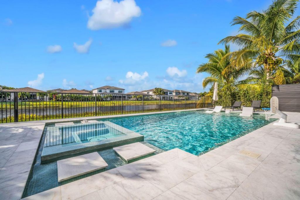 17059 Rainbow Falls Trail, Boca Raton, FL 33496 Photo