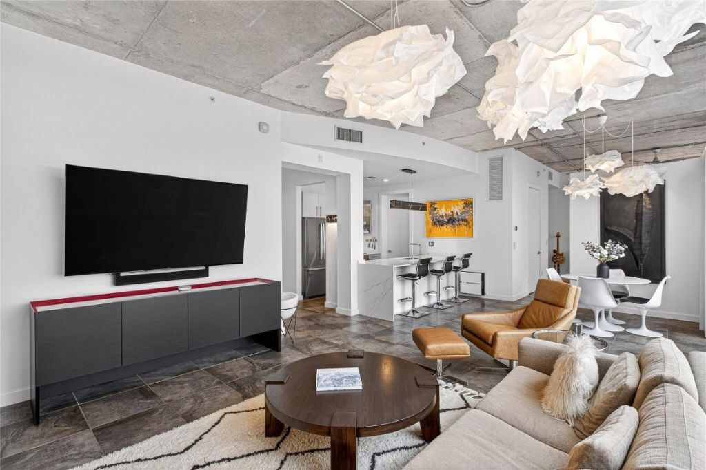 365 SE 6th Ave, Unit 404, Delray Beach, FL 33483 Photo