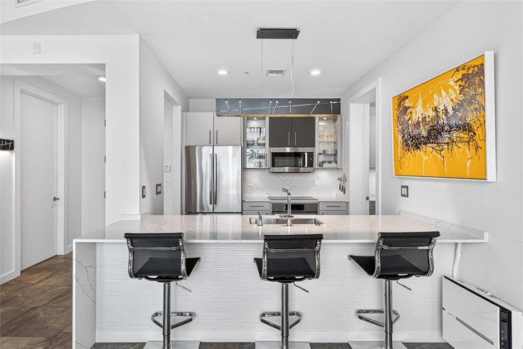 365 SE 6th Ave, Unit 404, Delray Beach, FL 33483 Photo