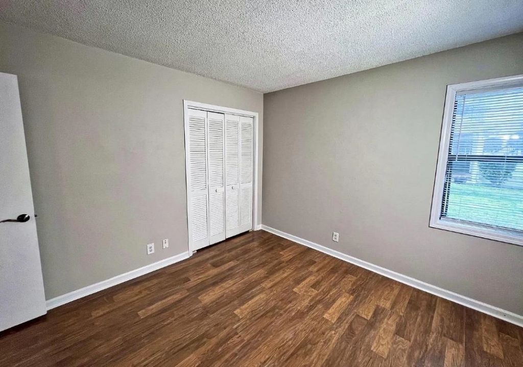 755 Burcale Rd. Photo 15