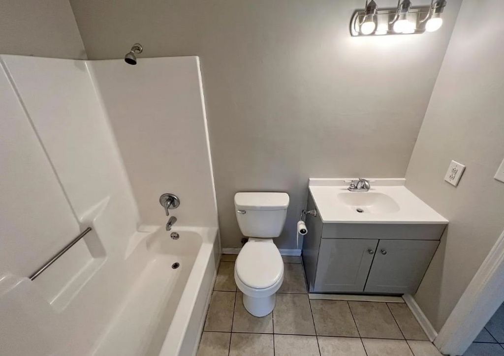 755 Burcale Rd. Photo 16