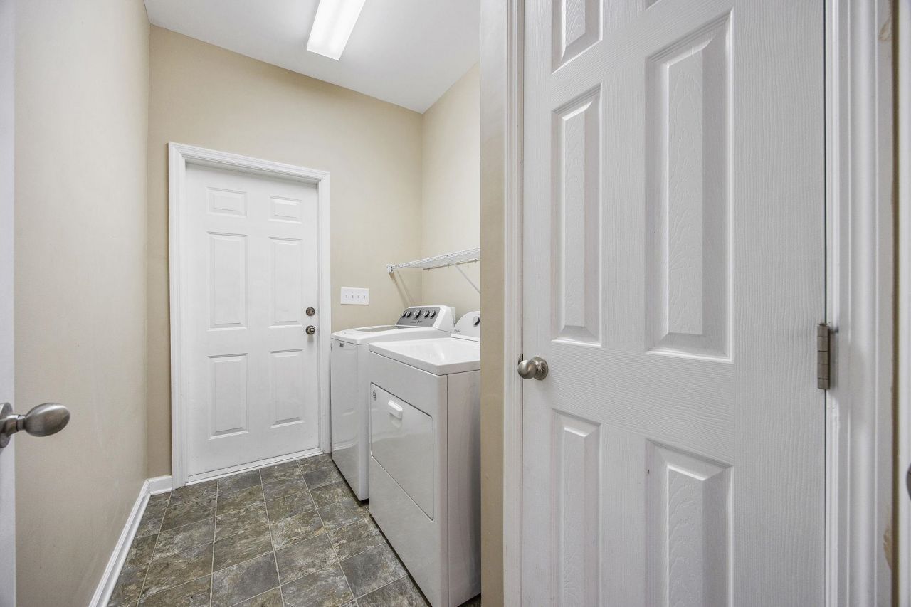 104 Fincham Dr. Photo 33