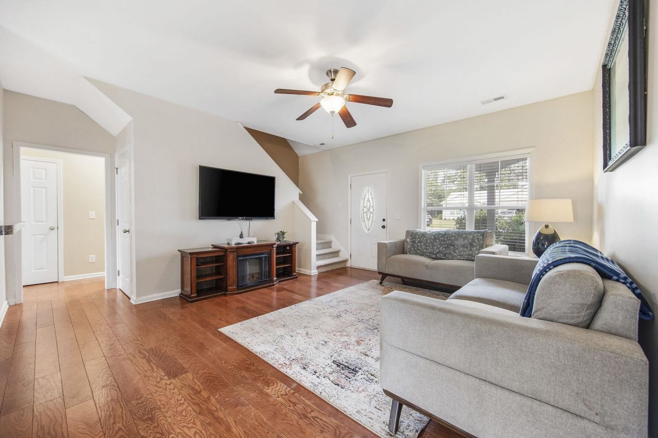 104 Fincham Dr. Photo 5