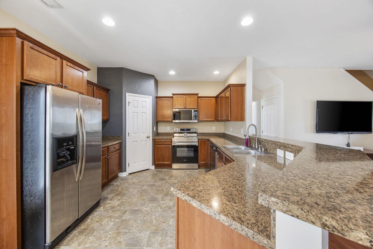 104 Fincham Dr. Photo 8