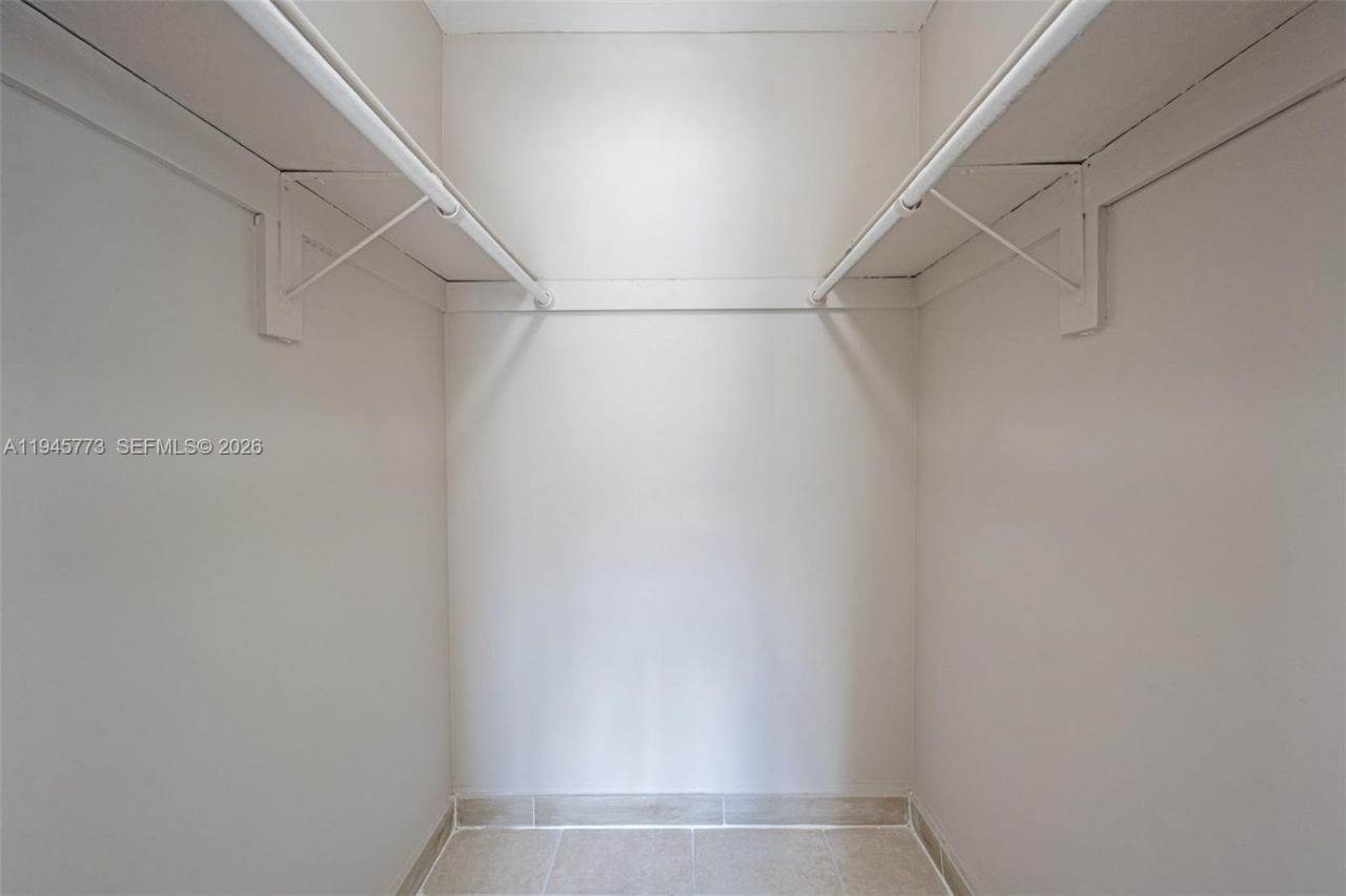 511 NW 93rd St, Unit 513, Miami Shores, FL 33150 Photo