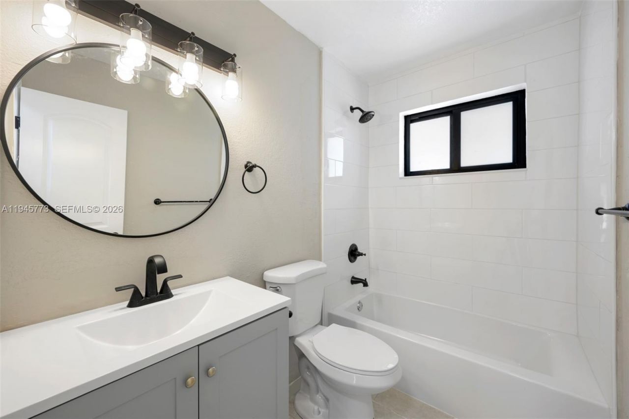 511 NW 93rd St, Unit 513, Miami Shores, FL 33150 Photo