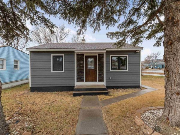 1133 BLAINE AVE, Rapid city, SD 57701