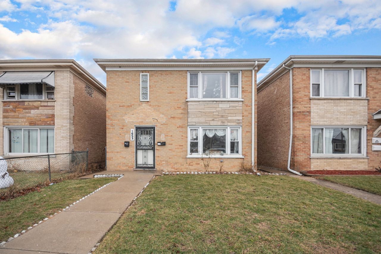 1653 N 44th Avenue, Stone Park, IL 60165 Main Photo