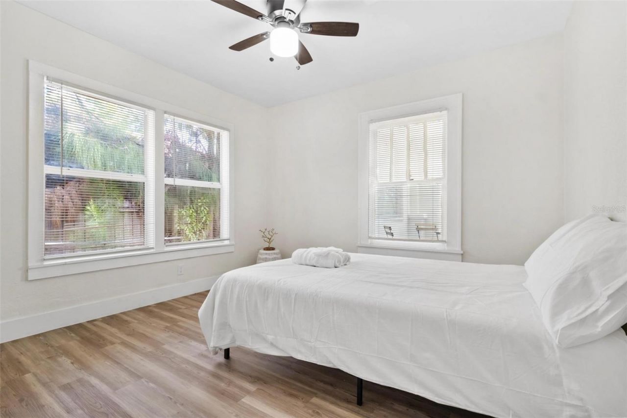 1735 Yale Street S, Saint Petersburg, FL 33712 Photo